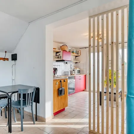 Eden L Jardin, Bbq, Duplex L Parking Gratuit & Super Wifi L Vue Panoramique Sainte-victoire *