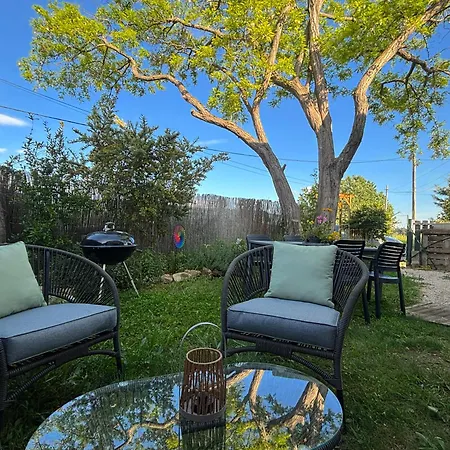 Eden L Jardin, Bbq, Duplex L Parking Gratuit & Super Wifi L Vue Panoramique Sainte-victoire Apartment